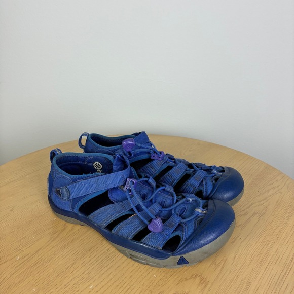 Keen Shoes - Keen Newport H2 Sport Sandals Hiking Water Shoes Women's 6 Summer Gorpcore